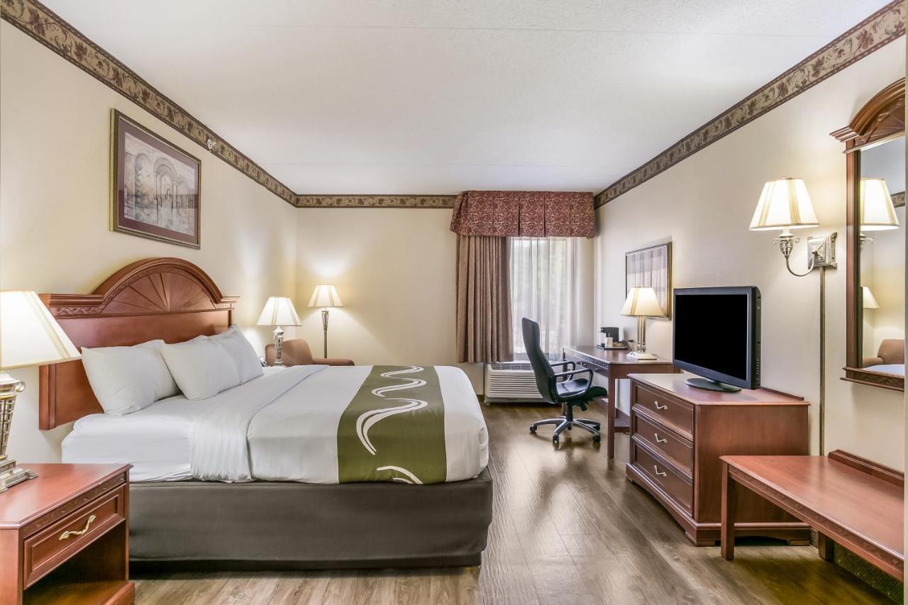 Quality Inn & Suites Bel Air I-95 Exit 77A Extérieur photo