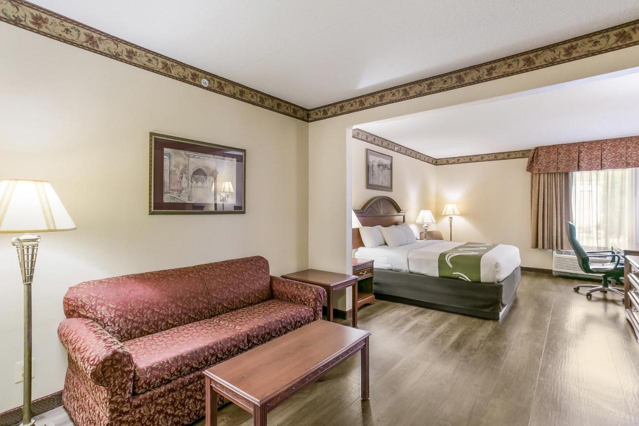 Quality Inn & Suites Bel Air I-95 Exit 77A Extérieur photo