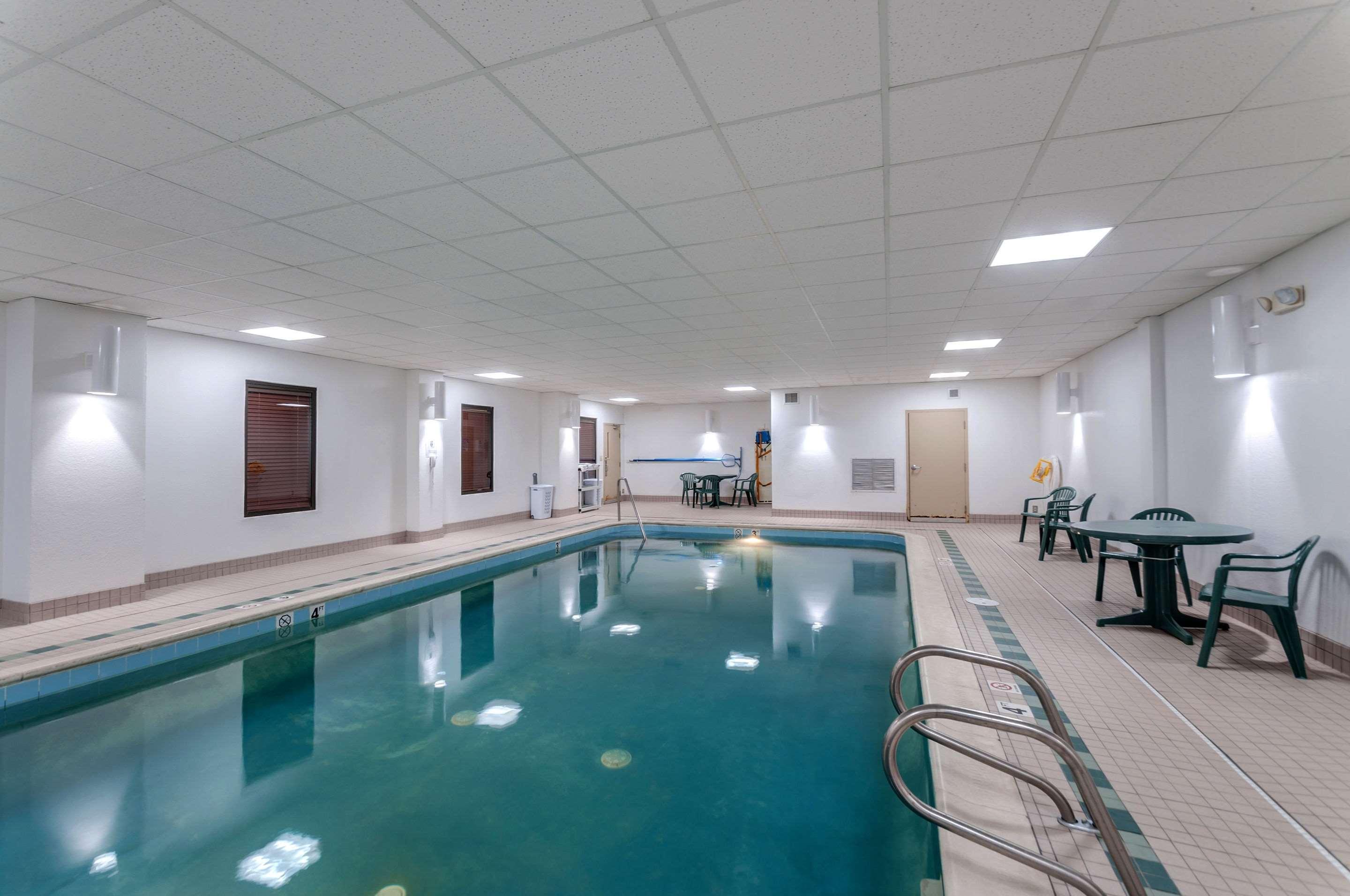 Quality Inn & Suites Bel Air I-95 Exit 77A Extérieur photo