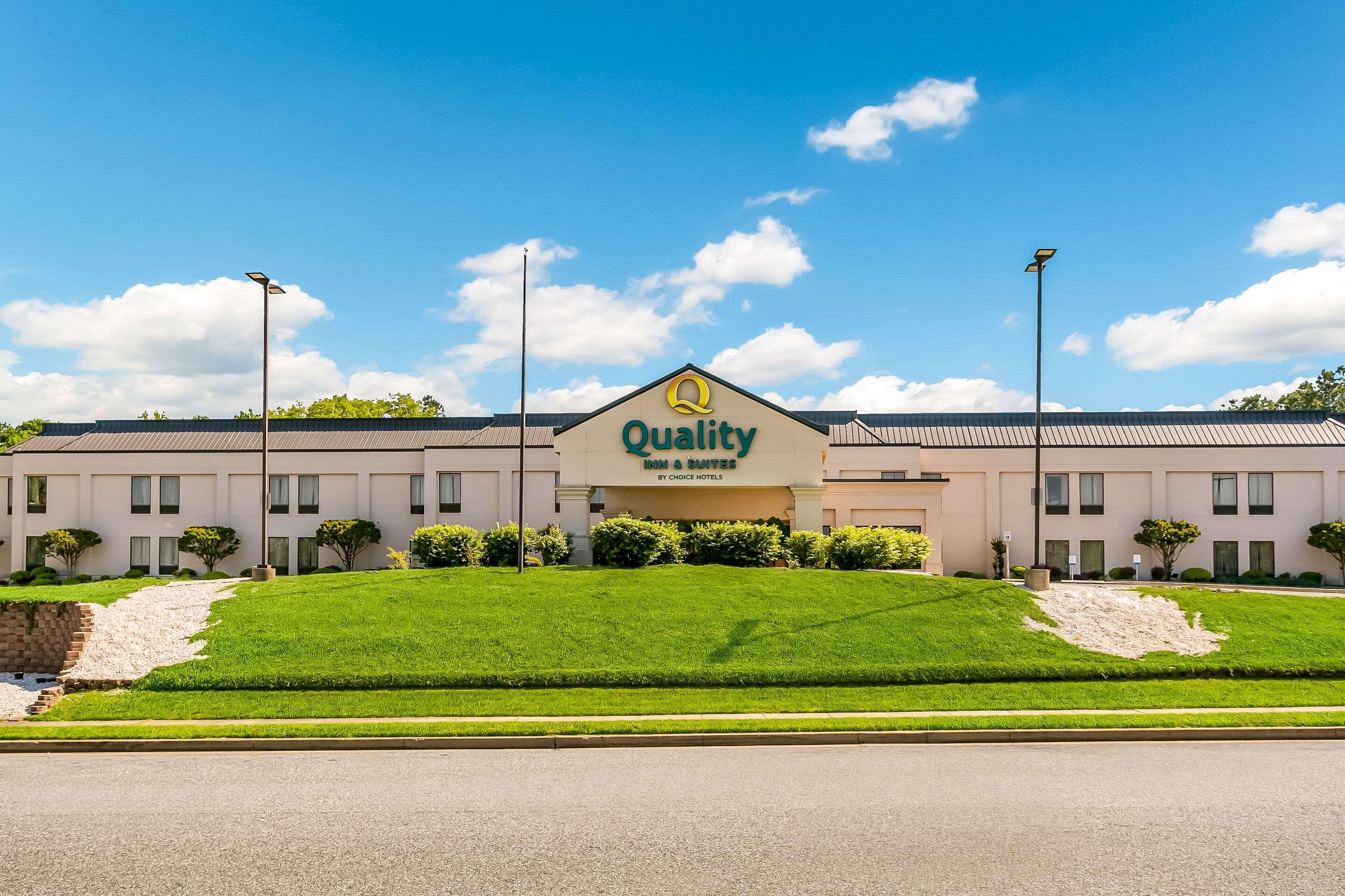 Quality Inn & Suites Bel Air I-95 Exit 77A Extérieur photo