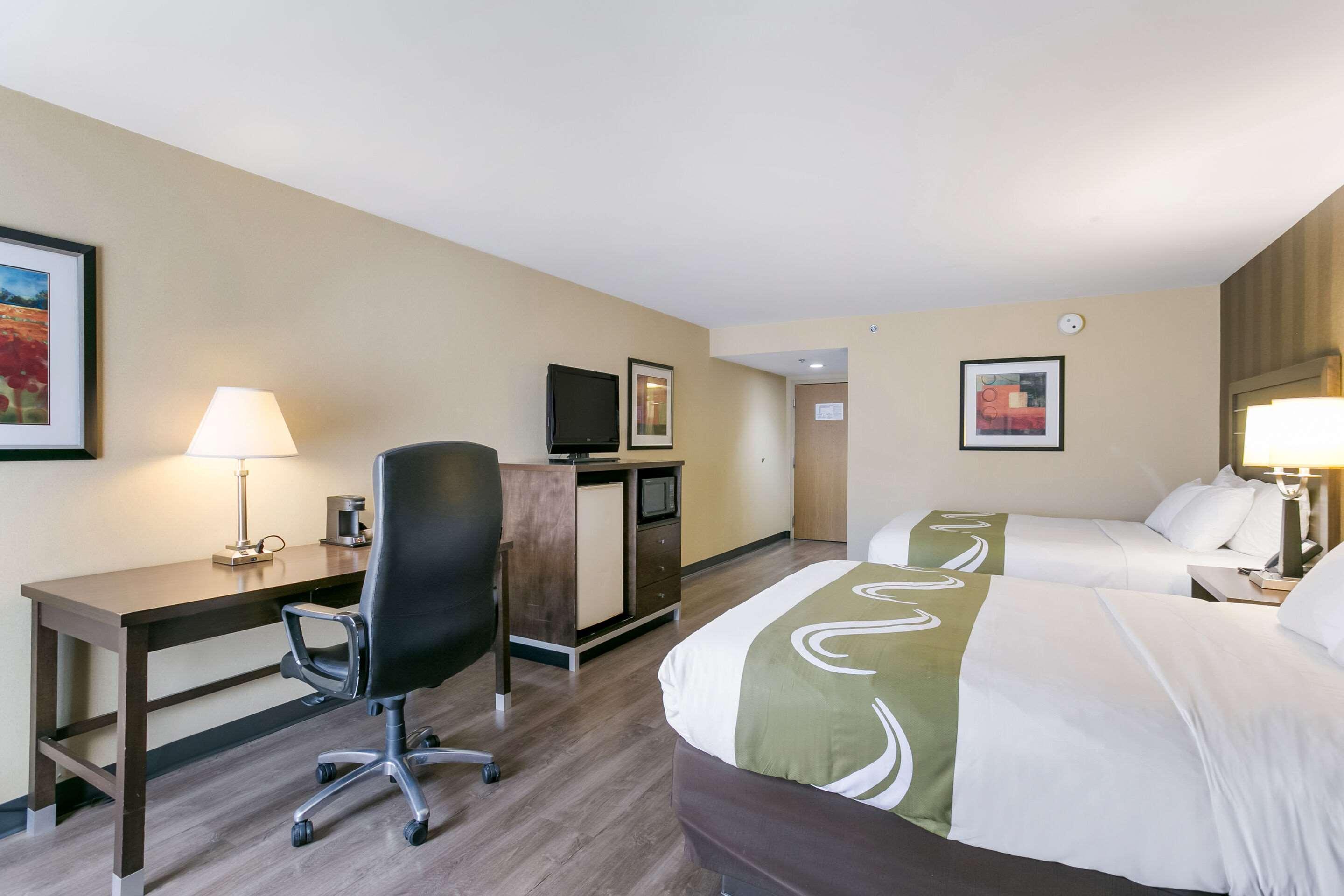 Quality Inn & Suites Bel Air I-95 Exit 77A Extérieur photo
