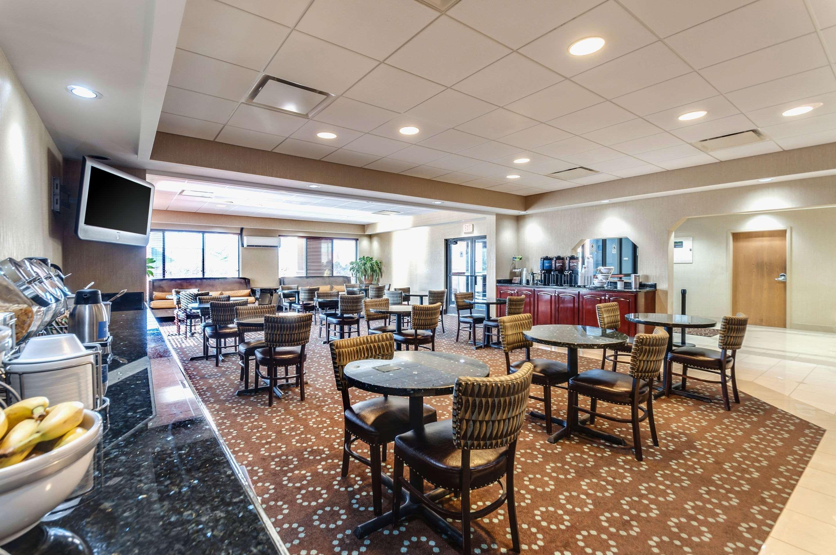 Quality Inn & Suites Bel Air I-95 Exit 77A Extérieur photo