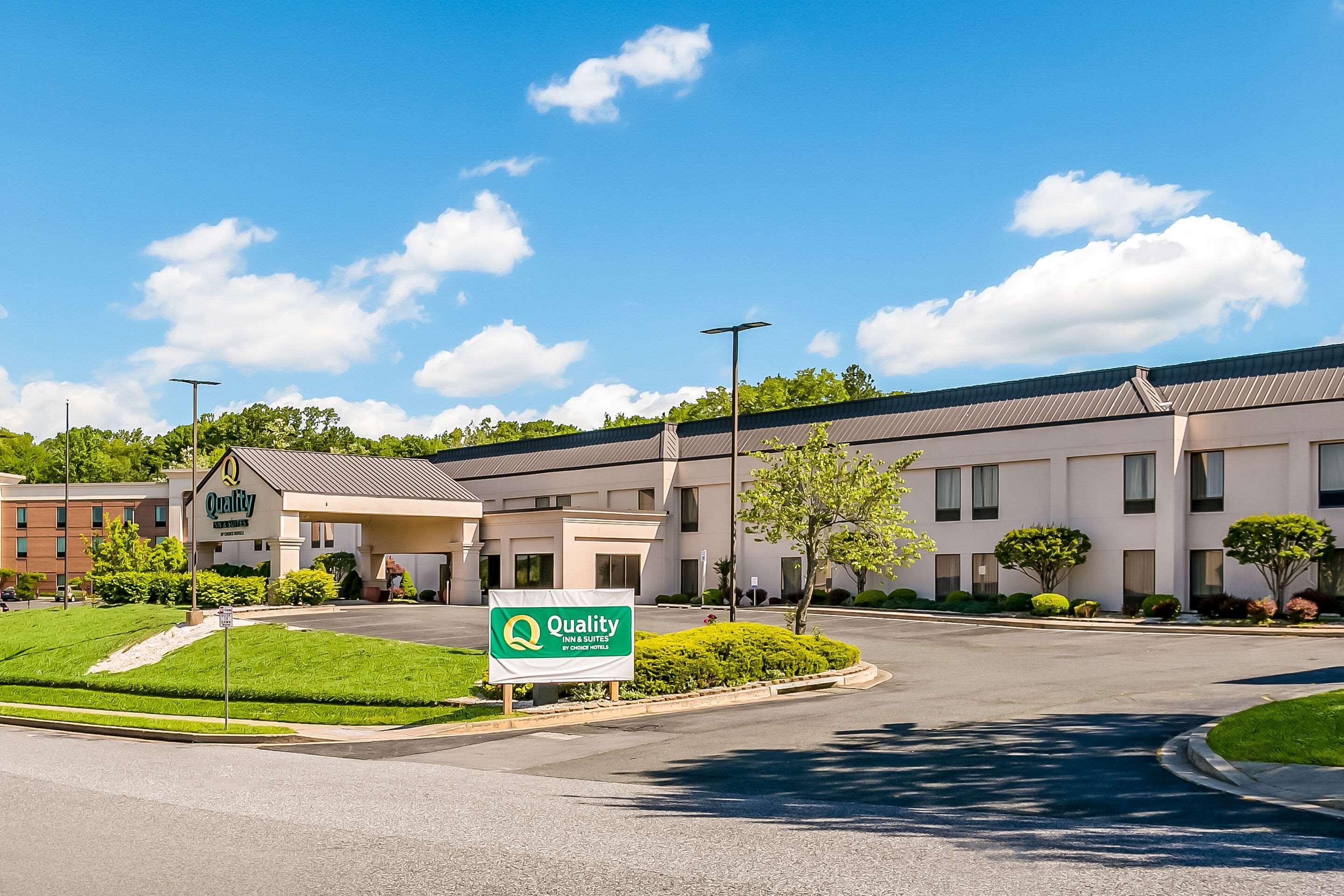Quality Inn & Suites Bel Air I-95 Exit 77A Extérieur photo
