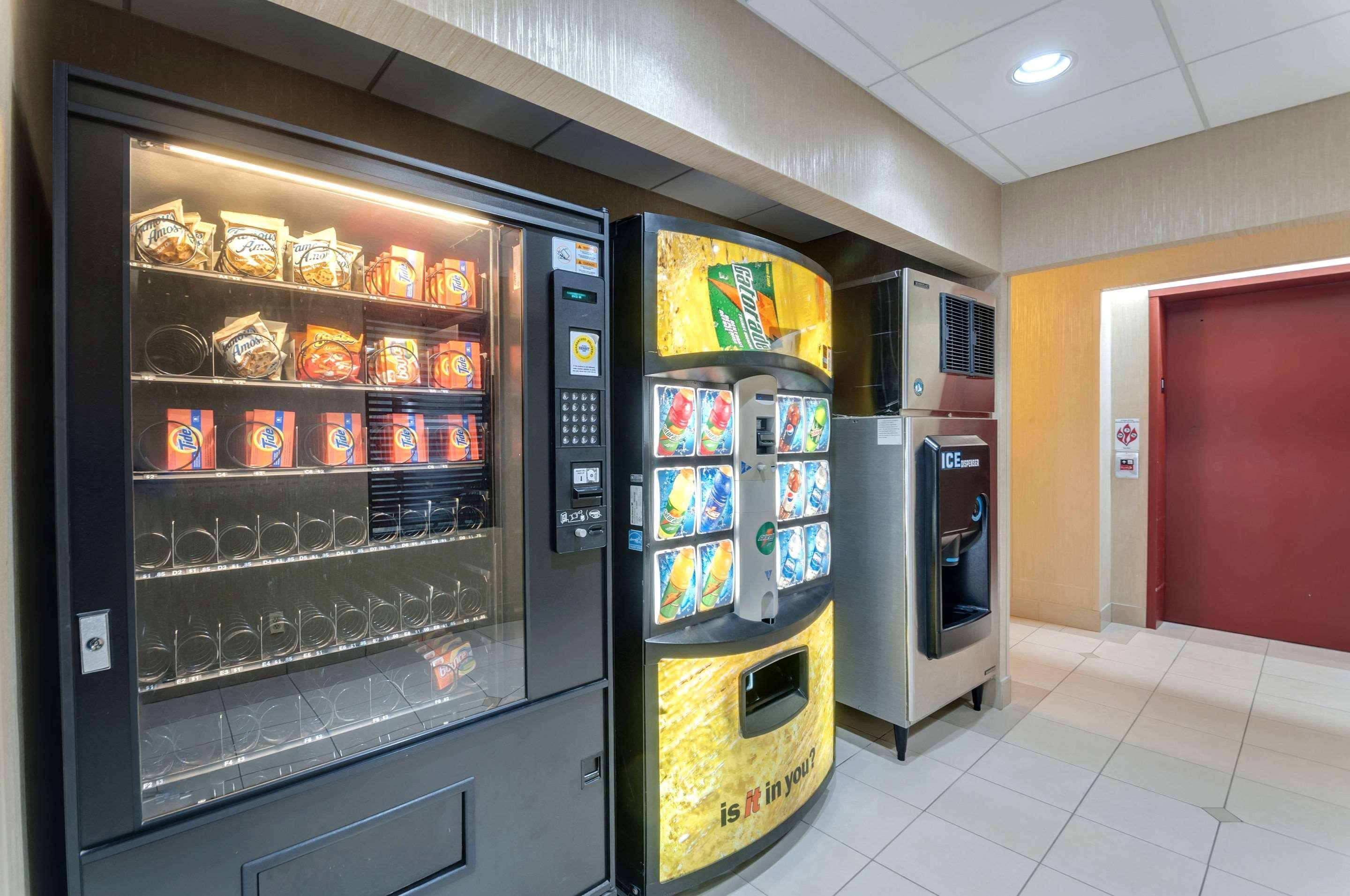 Quality Inn & Suites Bel Air I-95 Exit 77A Extérieur photo
