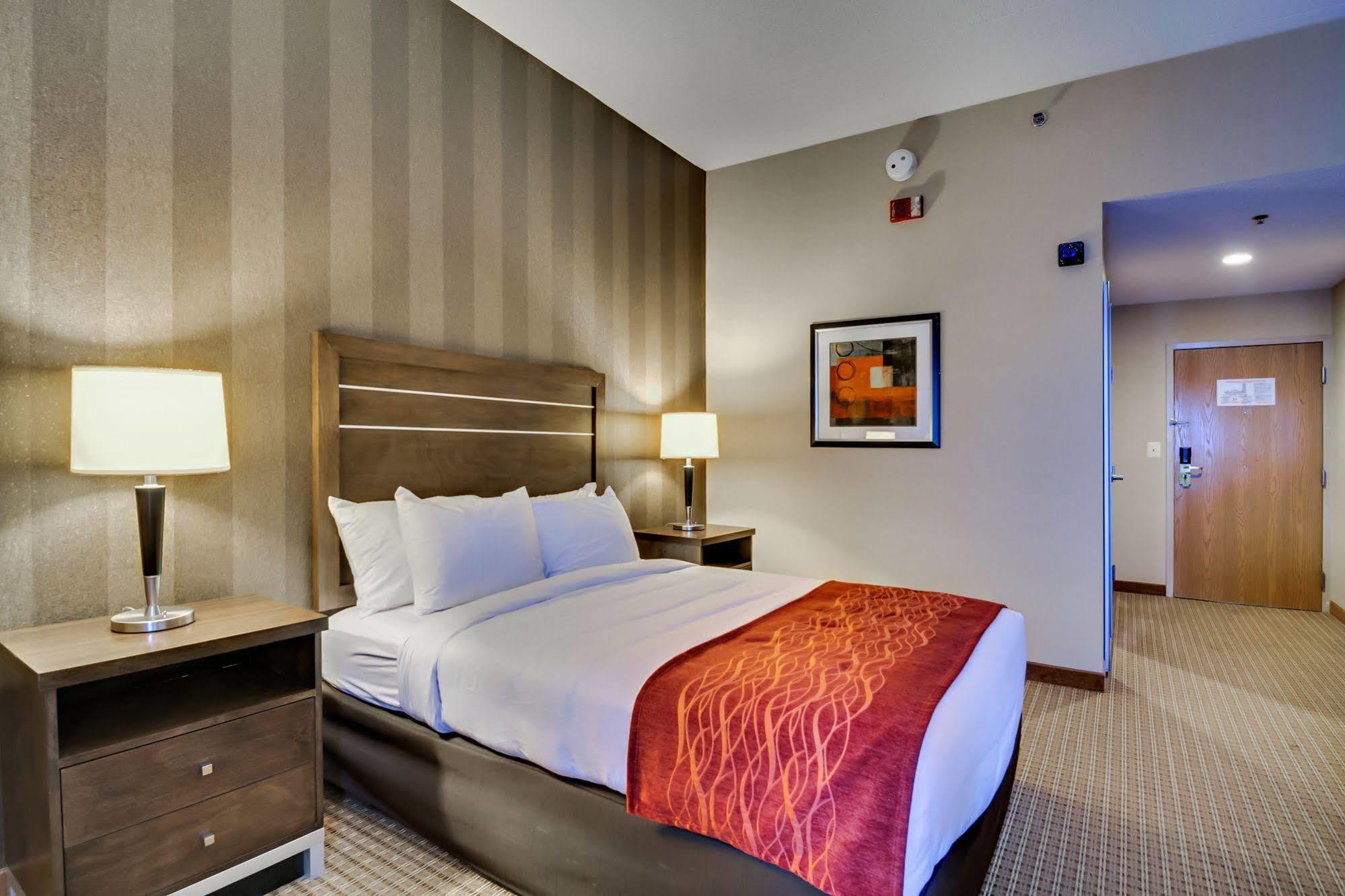 Quality Inn & Suites Bel Air I-95 Exit 77A Extérieur photo