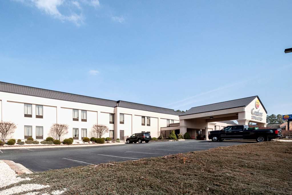Quality Inn & Suites Bel Air I-95 Exit 77A Extérieur photo